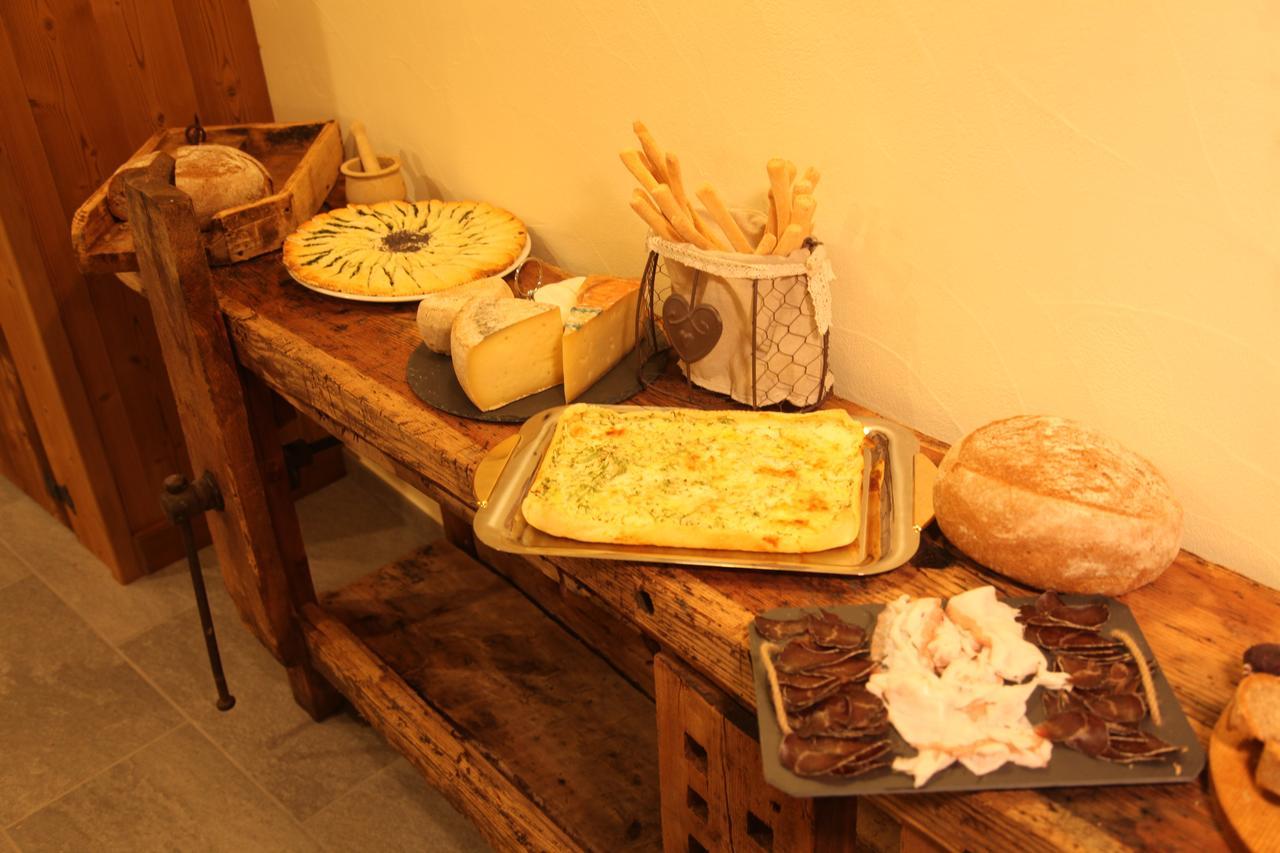 Mi Casa Tu Casa Bed & Breakfast Brusson Luaran gambar