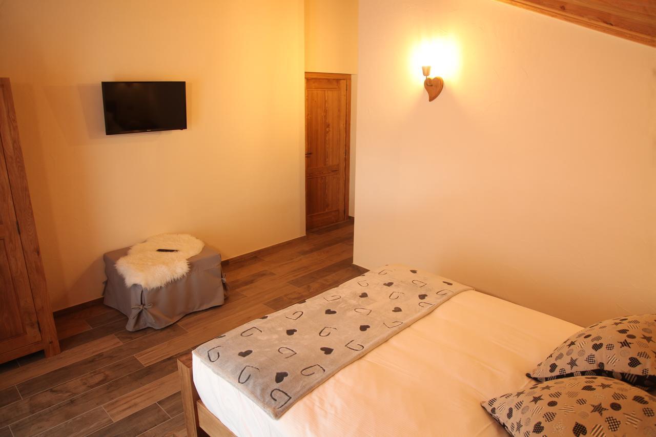 Mi Casa Tu Casa Bed & Breakfast Brusson Luaran gambar